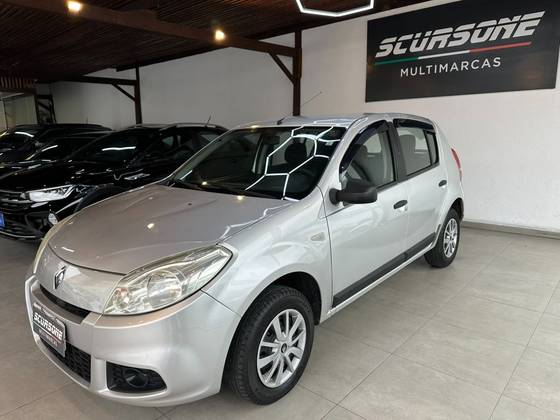 RENAULT SANDERO 1.0 AUTHENTIQUE 16V FLEX 4P MANUAL RENAULT SANDERO 1.0 AUTHENTIQUE 16V FLEX 4P MANUAL